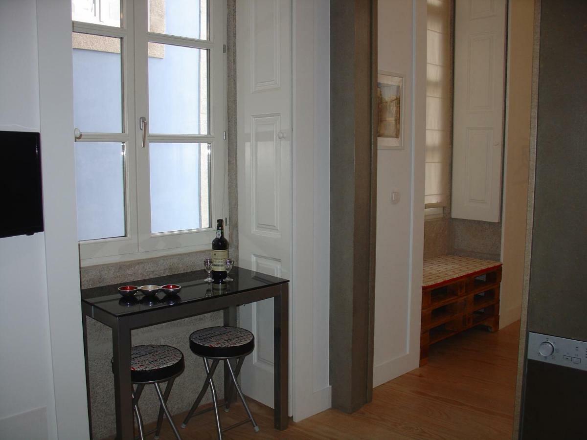 Downtown Historical Apartment Porto Exterior photo